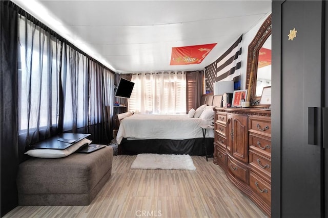 9546 Verdugo Ave, Hesperia, CA 92345 - bedroom featuring light wood finished floors