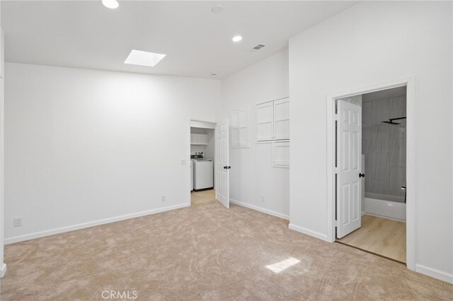3516 Illinois Trl, Frazier Park, CA 93225 - unfurnished bedroom with washer / dryer, visible vents, recessed lighting, light carpet, and baseboards