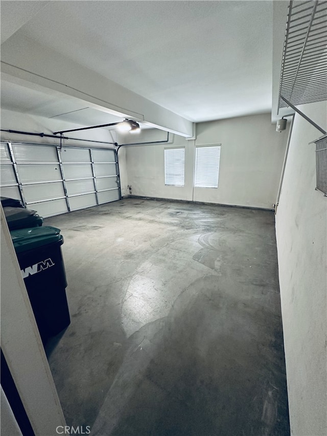 5 Chinaberry, Irvine, CA 92618 - view of garage
