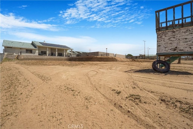 6748 Coriander Dr, Oak Hills, CA 92344 - view of yard with fence