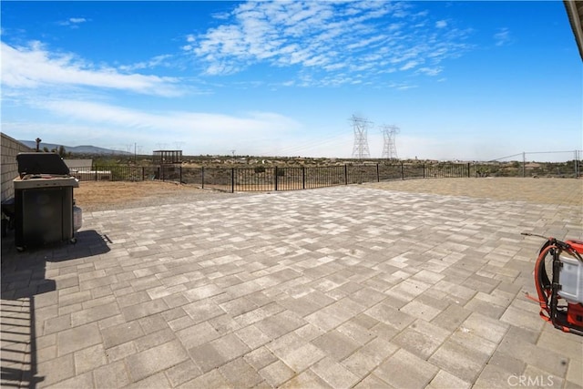 6748 Coriander Dr, Oak Hills, CA 92344 - view of patio featuring fence