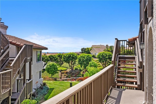 44 Corniche Dr Unit G, Dana Point, CA 92629 - balcony with stairway