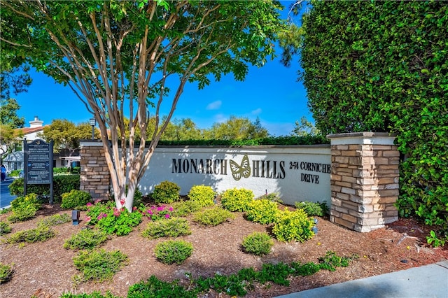 44 Corniche Dr Unit G, Dana Point, CA 92629 - view of community sign