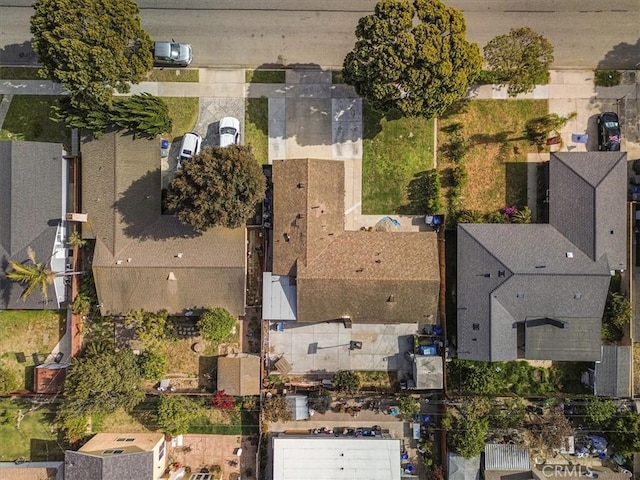 2111 Sanford St, Oxnard, CA 93033 - drone / aerial view