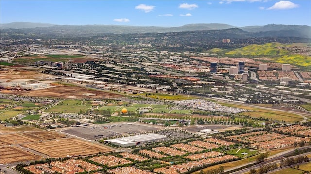 33 Jonquil, Irvine, CA 92618 - birds eye view of property featuring a mountain view