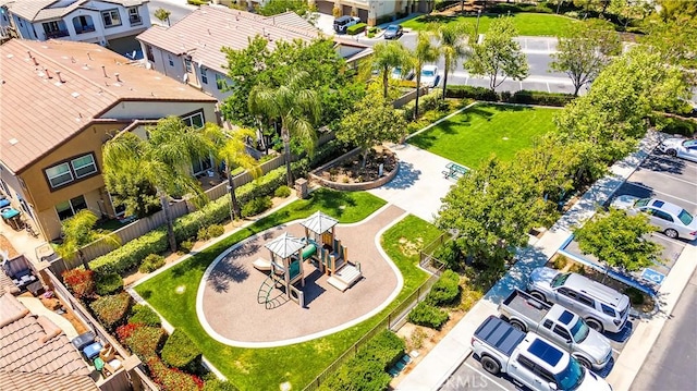 bird's eye view with a residential view