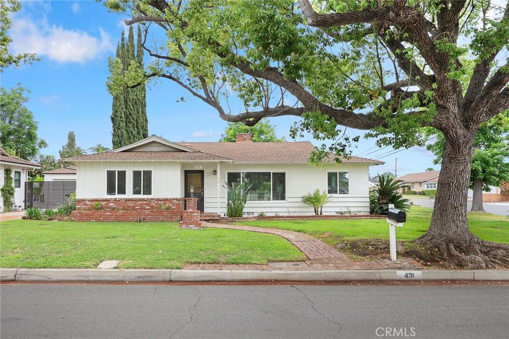 431 Robbins Dr, Arcadia, CA 91006 - ranch-style house with a chimney and a front yard