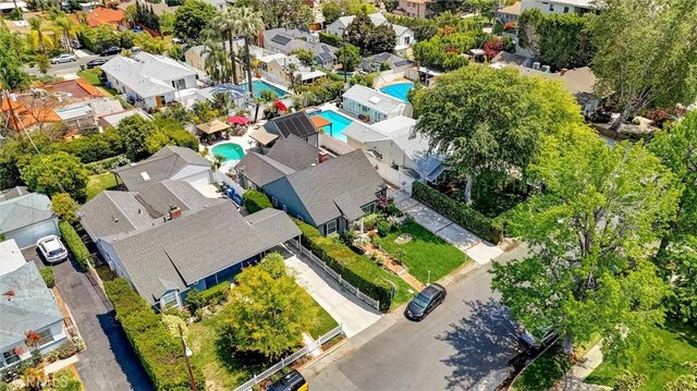 bird's eye view featuring a residential view