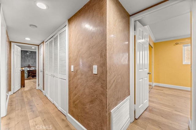 1344 5th St Unit 7, Glendale, CA 91201 - corridor with light wood finished floors, baseboards, ornamental molding, and recessed lighting