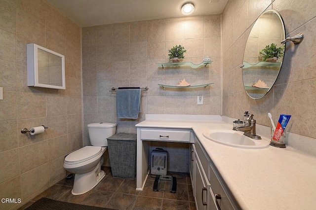 2030 Lomita Park Pl, Lomita, CA 90717 - bathroom featuring toilet, tile walls, and vanity