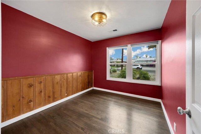 13023 Woodcock Ave, Sylmar, CA 91342 - photo 32