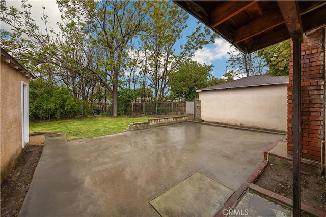 13023 Woodcock Ave, Sylmar, CA 91342 - view of patio