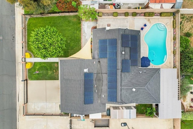 6253 Hamilton Ct, Chino, CA 91710 - aerial view of a pool