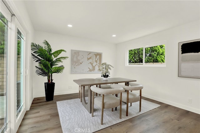 21011 N Hampton Way, Lake Forest, CA 92630 - dining space featuring wood finished floors, baseboards, and recessed lighting