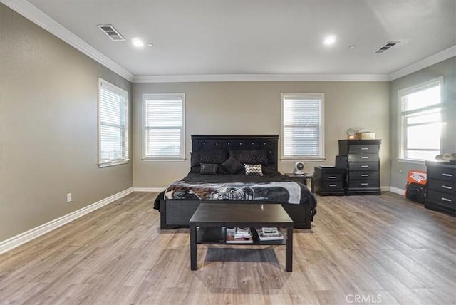 200 Cross Rail Ln, Norco, CA 92860 - bedroom featuring baseboards, light wood-style flooring, multiple windows, ornamental molding, and recessed lighting