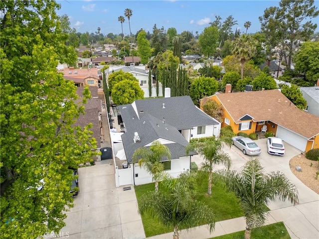 birds eye view of property featuring a residential view