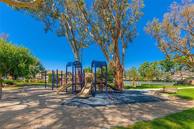 32171 Mill Stream Rd, Rancho Santa Margarita, CA 92679 - photo 42