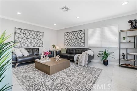 1440 Holbrook St, Eagle Rock, CA 90041 - living area with crown molding, visible vents, baseboards, and recessed lighting