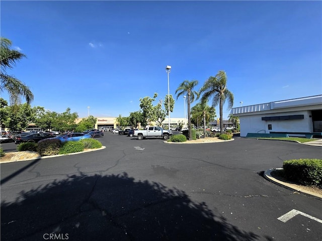 3734 N Abby St, Fresno, CA 93726 - view of road with street lights