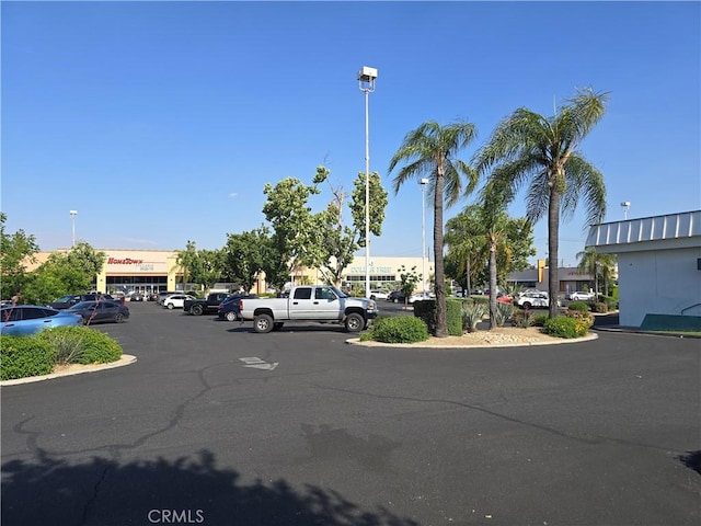 3734 N Abby St, Fresno, CA 93726 - exterior space