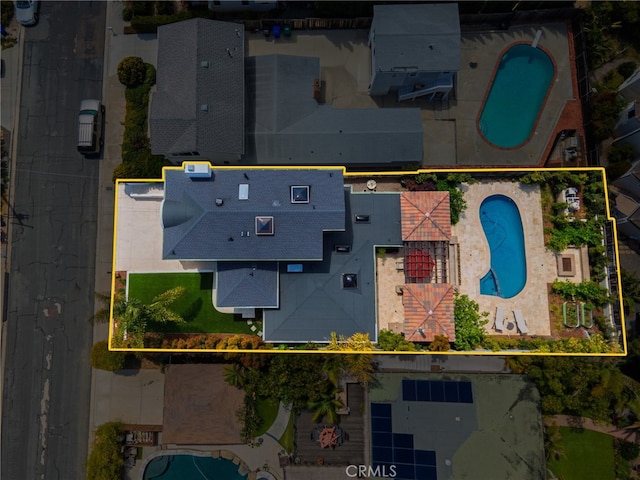 1624 Malden St, San Diego, CA 92109 - aerial view of a pool area