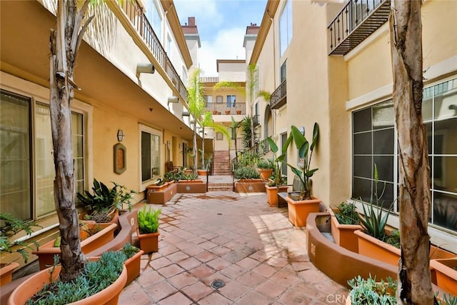7100 La Tijera Blvd Unit B202, Los Angeles, CA 90045 - view of patio / terrace