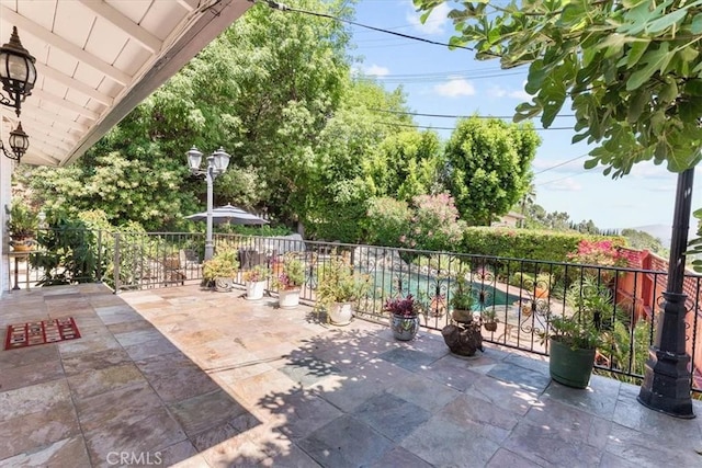 17861 Cathedral Pl, Encino, CA 91316 - view of patio / terrace
