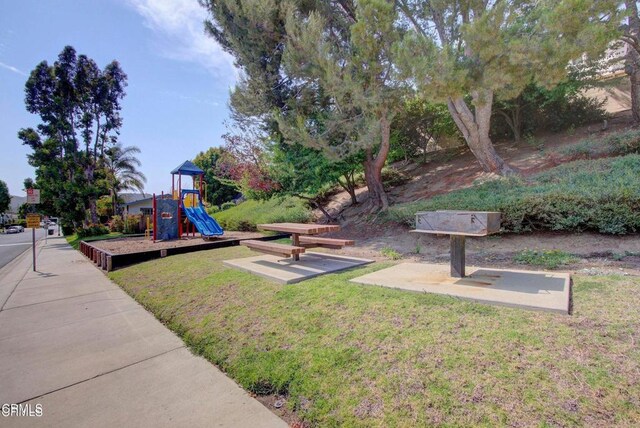 397 Hupa St, Ventura, CA 93001 - photo 23