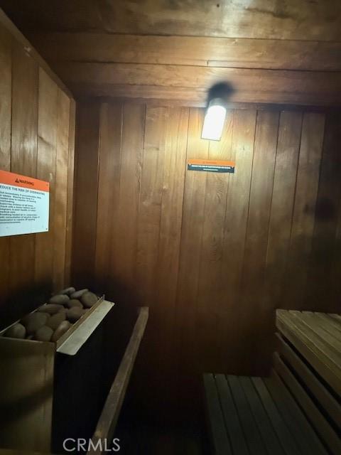 321 S San Vicente Blvd S Unit 402, Los Angeles, CA 90048 - view of sauna / steam room