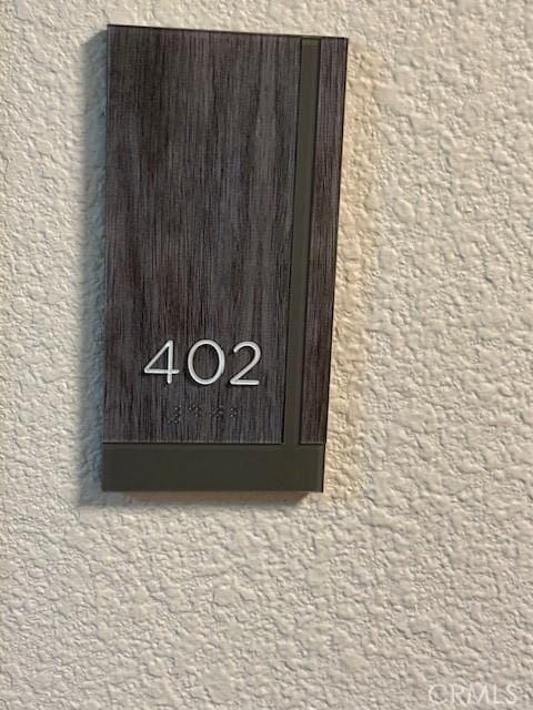 321 S San Vicente Blvd S Unit 402, Los Angeles, CA 90048 - exterior details with stucco siding