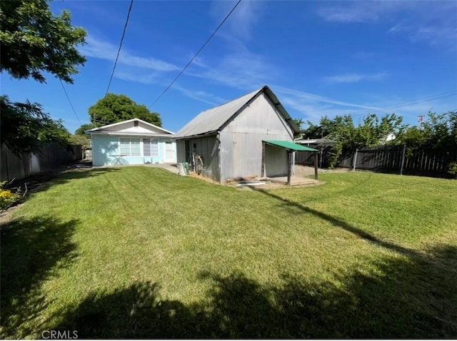568 4th St, Willows, CA 95988 - back of property featuring an outbuilding
