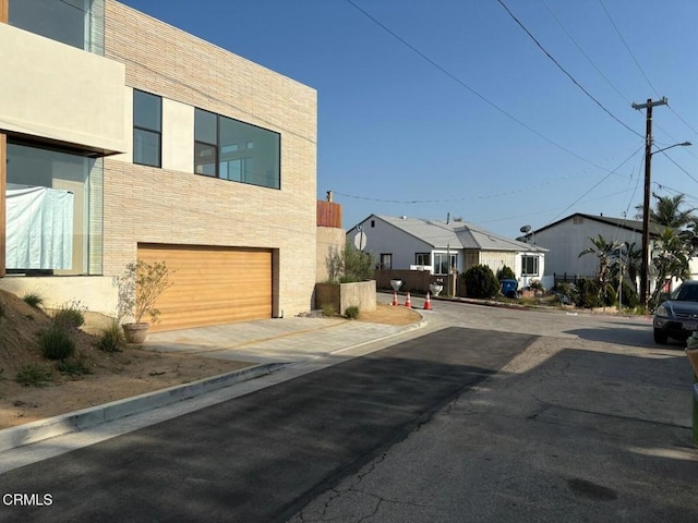 1932 Phillips Way, Los Angeles, CA 90042