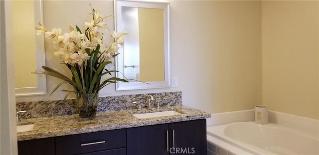 21 Gramercy Unit 115, Irvine, CA 92612 - full bathroom with double vanity and a bath