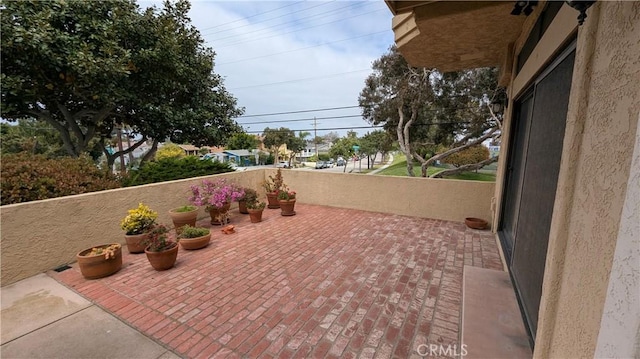 100 S Lucia Ave Unit 1, Redondo Beach, CA 90277 - view of patio