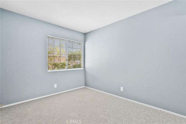 1092 Amberton Ln, Newbury Park, CA 91320 - unfurnished room featuring baseboards and carpet