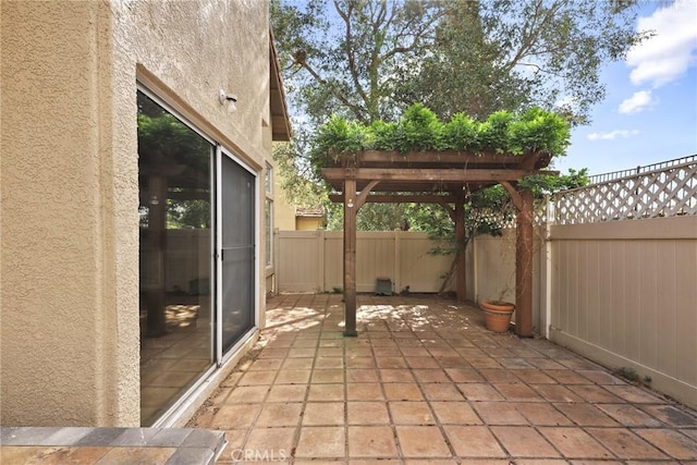 1092 Amberton Ln, Newbury Park, CA 91320 - view of patio featuring a pergola and a fenced backyard