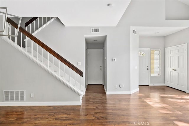 1092 Amberton Ln, Newbury Park, CA 91320 - foyer entrance featuring wood finished floors, stairs, and baseboards