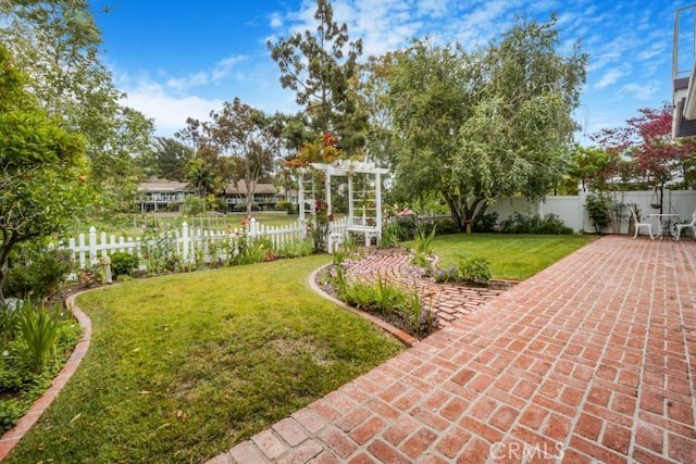 32182 Links Pointe, Laguna Niguel, CA 92677 - view of yard with a patio