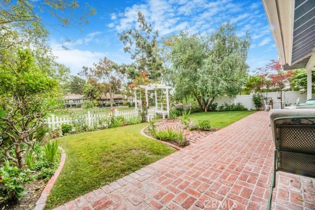 32182 Links Pointe, Laguna Niguel, CA 92677 - view of yard with a patio area