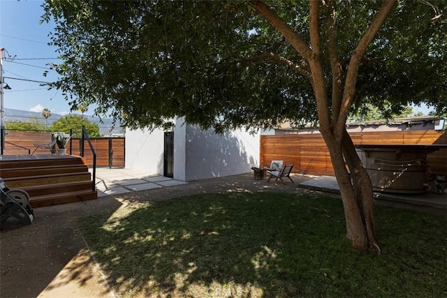 312 W Lutge Ave, Burbank, CA 91506 - view of yard featuring a deck and fence