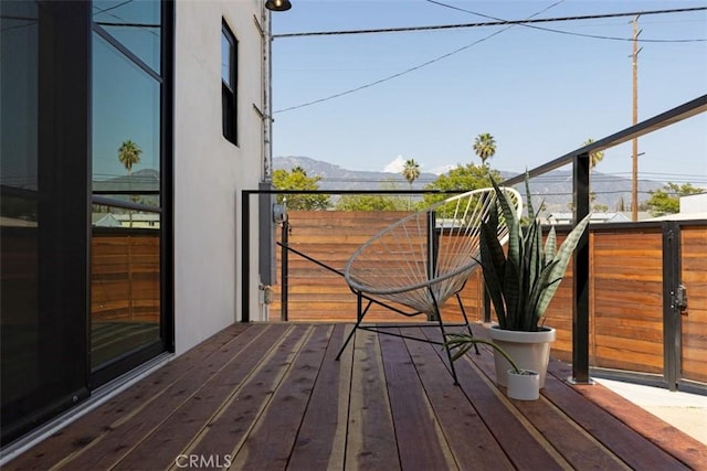 312 W Lutge Ave, Burbank, CA 91506 - balcony featuring a mountain view