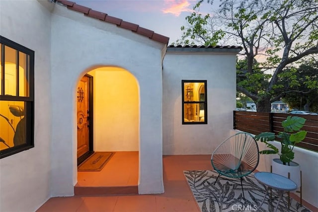 312 W Lutge Ave, Burbank, CA 91506 - exterior space featuring a tile roof and stucco siding