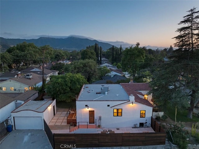 312 W Lutge Ave, Burbank, CA 91506 - aerial view at dusk featuring a mountain view