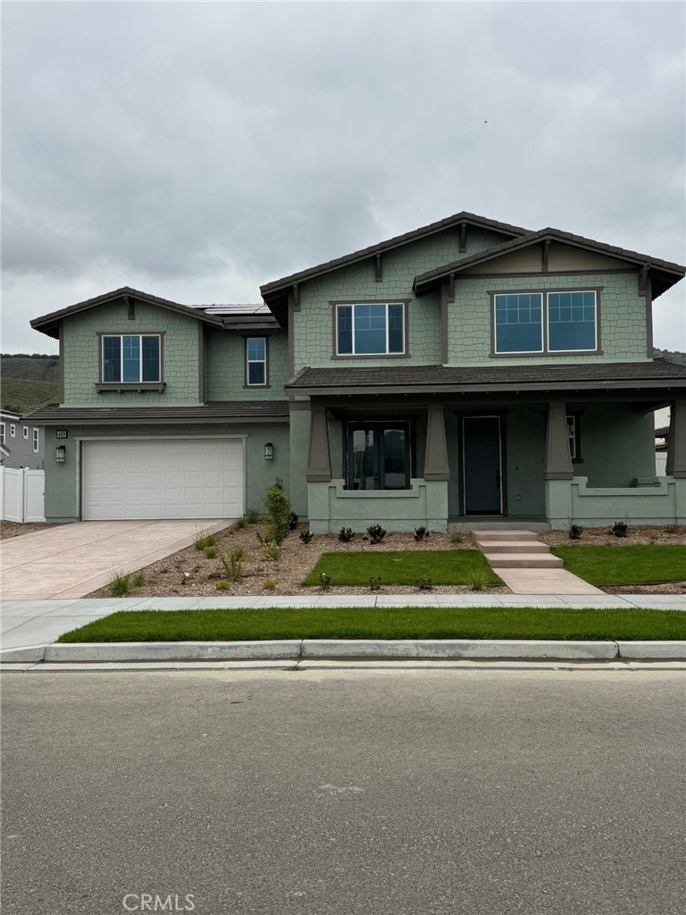 469 Rose St, Fillmore, CA 93015 - view of front of property featuring a garage and driveway