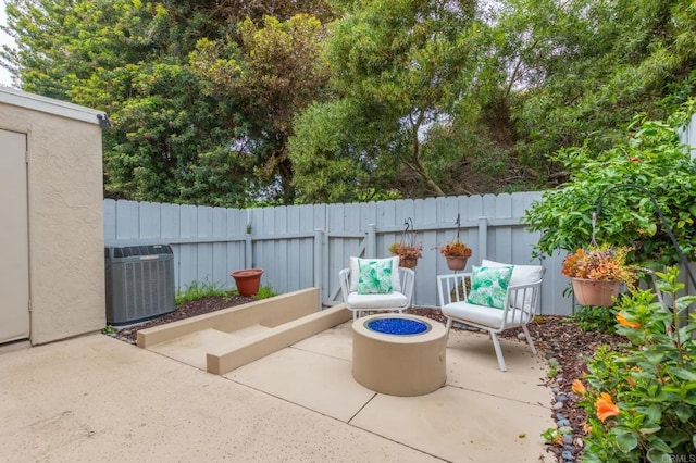 827 Del Mar Downs Rd Unit E, Solana Beach, CA 92075 - view of patio / terrace featuring central AC and fence
