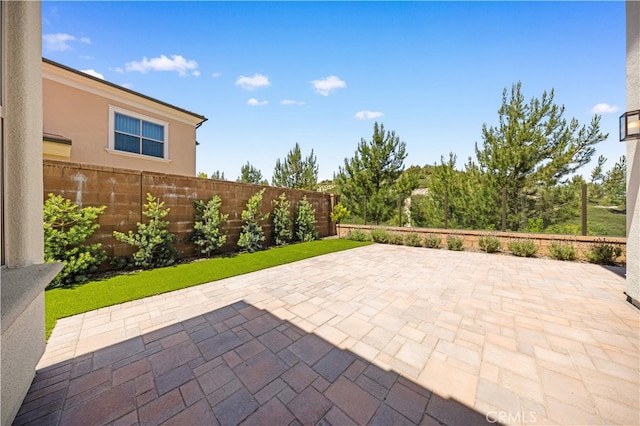 149 Fairgreen, Irvine, CA 92618 - view of patio / terrace featuring a fenced backyard