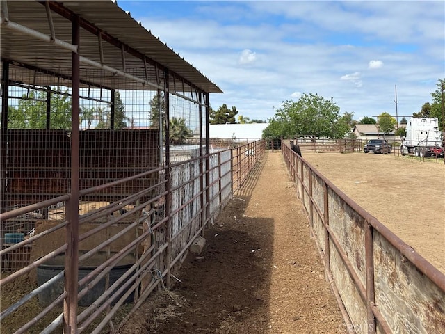 644 Whittendale St, Bakersfield, CA 93307 - view of horse barn