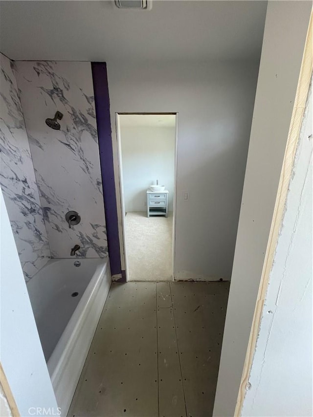 6526 Crossway Dr, Pico Rivera, CA 90660 - full bath with shower / tub combination