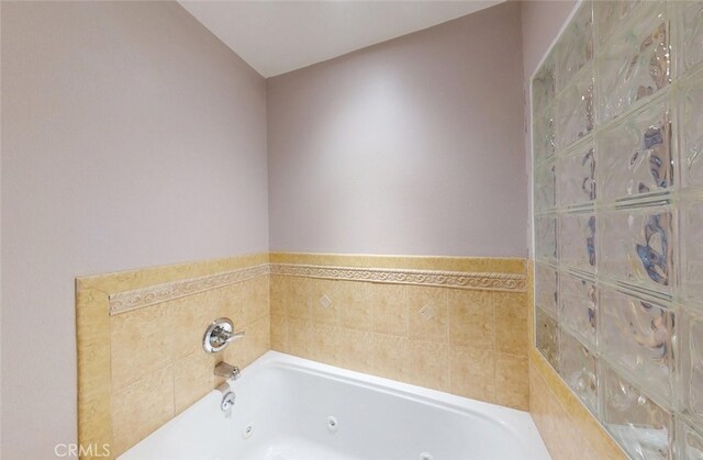 25211 Barents, Laguna Hills, CA 92653 - full bathroom with a whirlpool tub