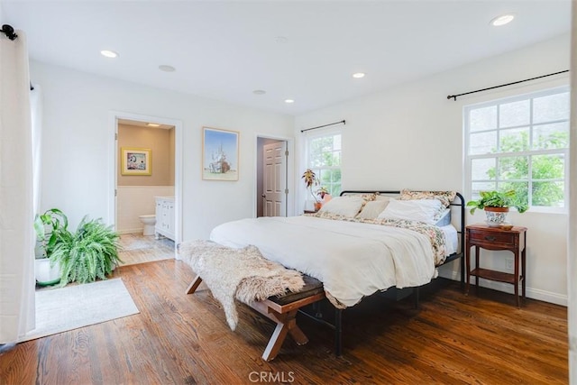 516 S Sparks St S, Burbank, CA 91506 - bedroom featuring baseboards, ensuite bathroom, recessed lighting, and wood finished floors